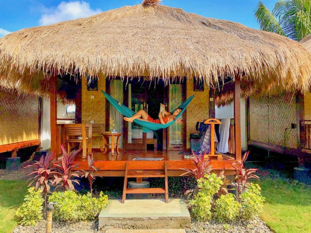 Aldi'S Bungalow Kuta  Exteriör bild