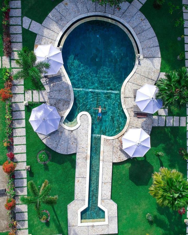 Aldi'S Bungalow Kuta  Exteriör bild