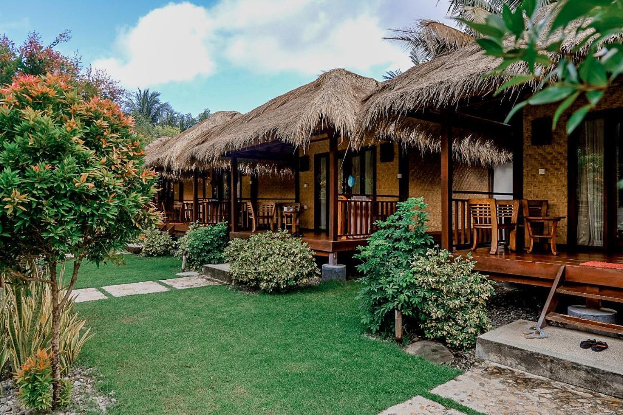Aldi'S Bungalow Kuta  Exteriör bild
